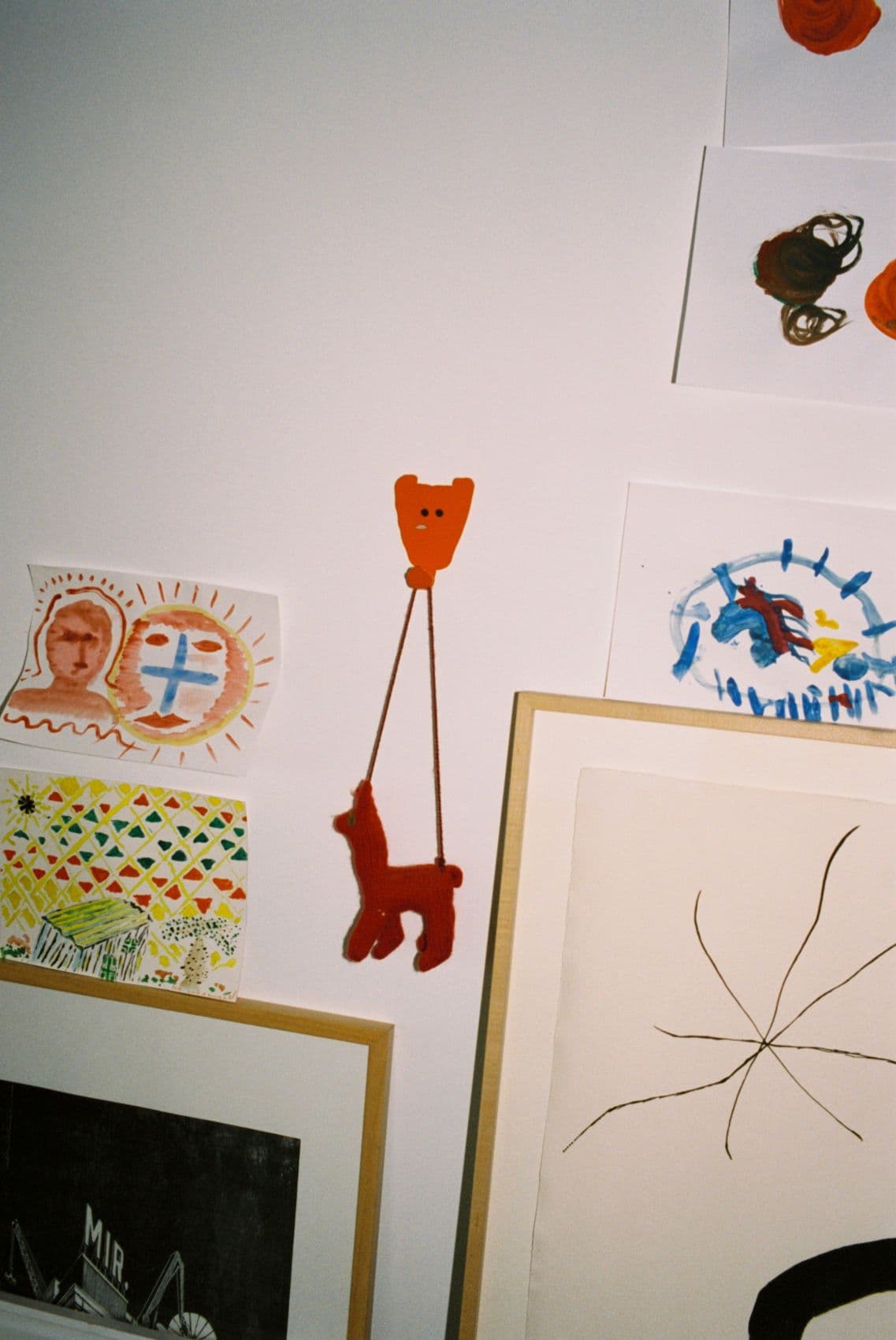 Bd Apartamento Accessories Mutant Hooks Serbanionescu Romeoyluna 1