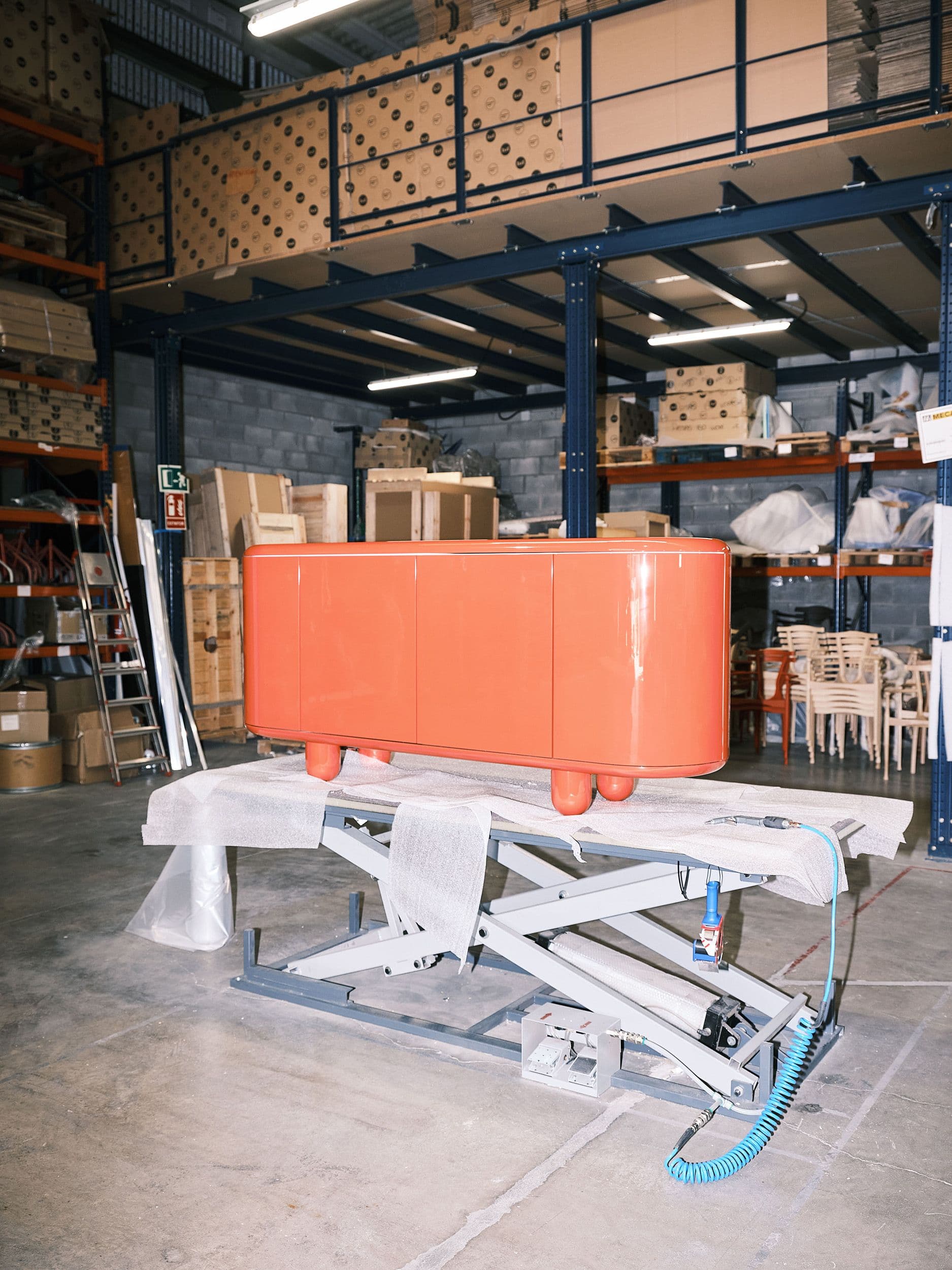 Bd Explorer Cabinet Jaime Hayon Salmon