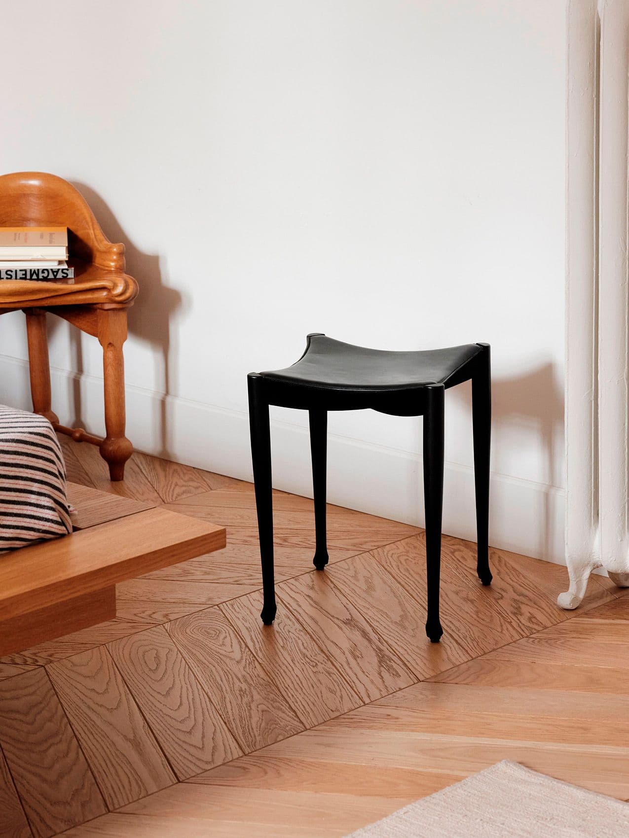 GAULINO STOOL