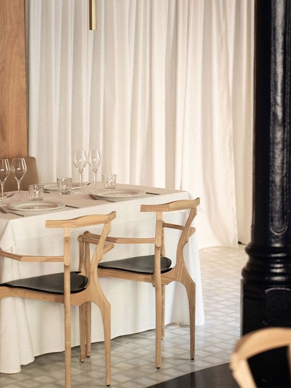 Bd Gaulino Chair Cheriff Restaurant 2