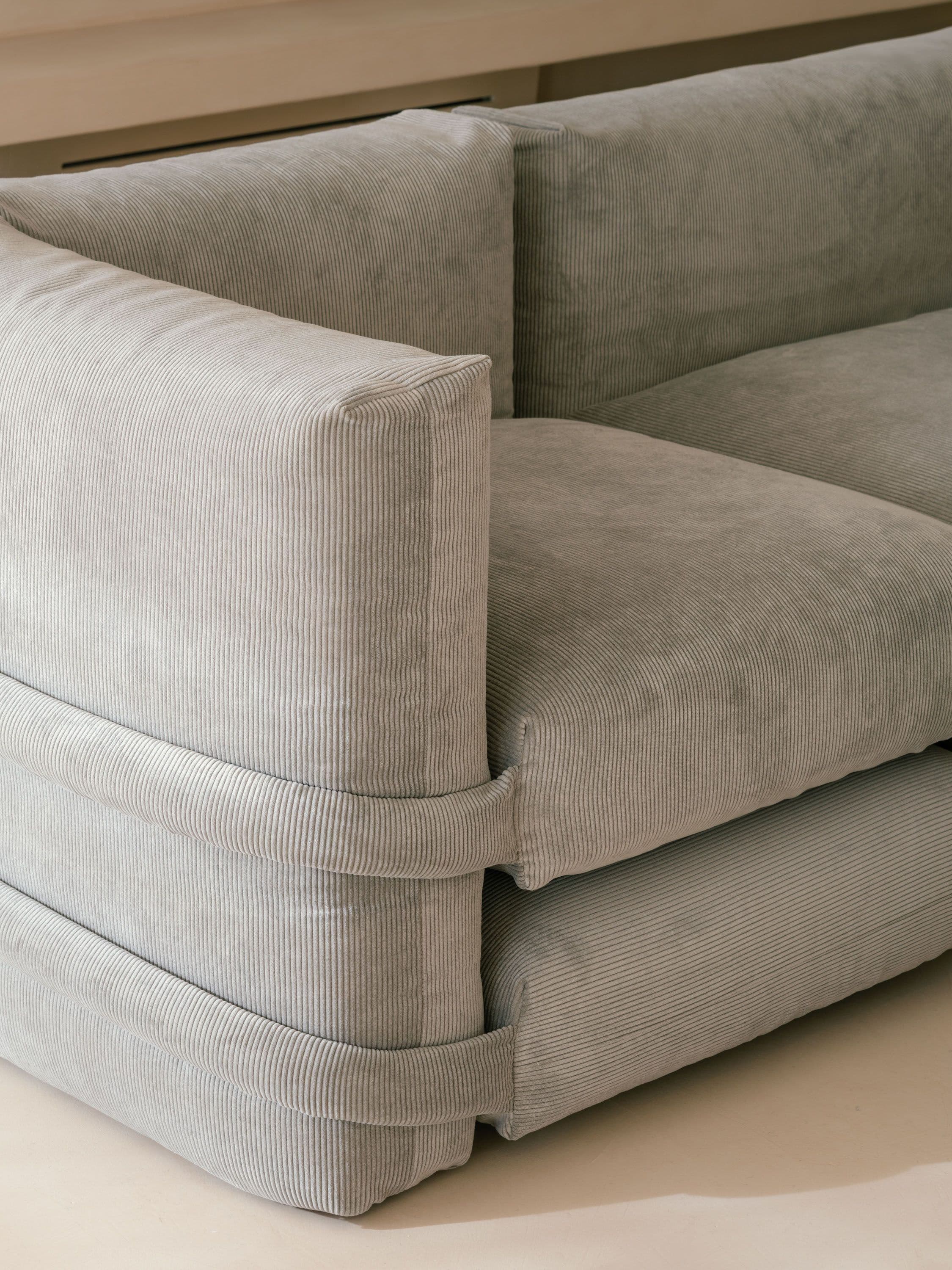 Bd Pillow Sofa Muller Van Severen Simonemarcolin Mh.ap