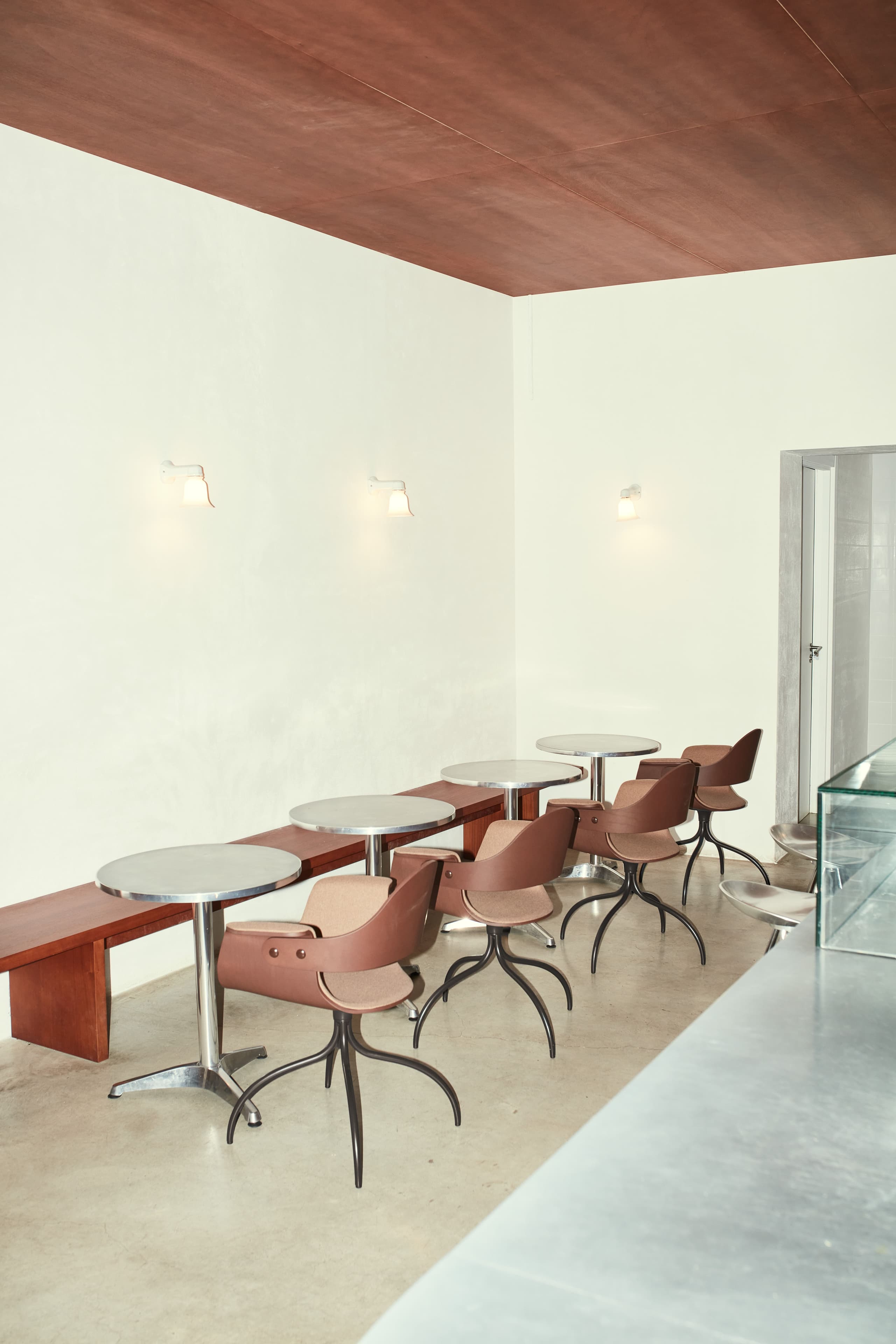 Bd Showtime Chair Jaime Hayon Lifestyle 1