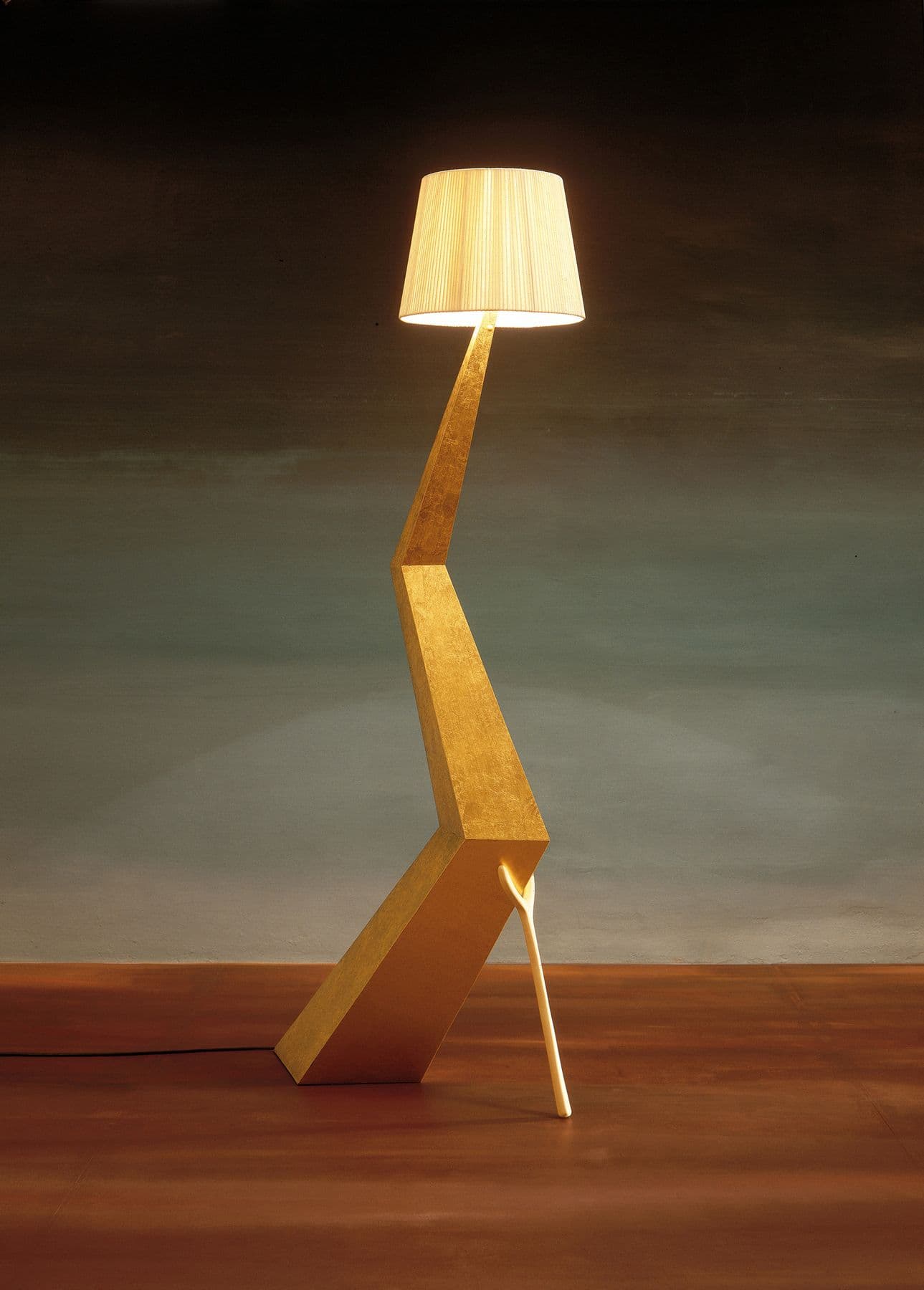 BRACELLI SCULPTURE-LAMP