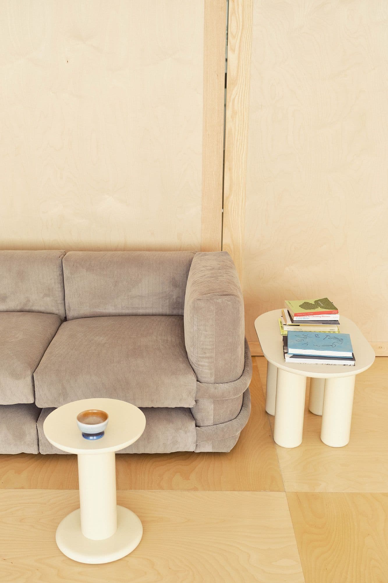 ECLIPSO COFFEE TABLE