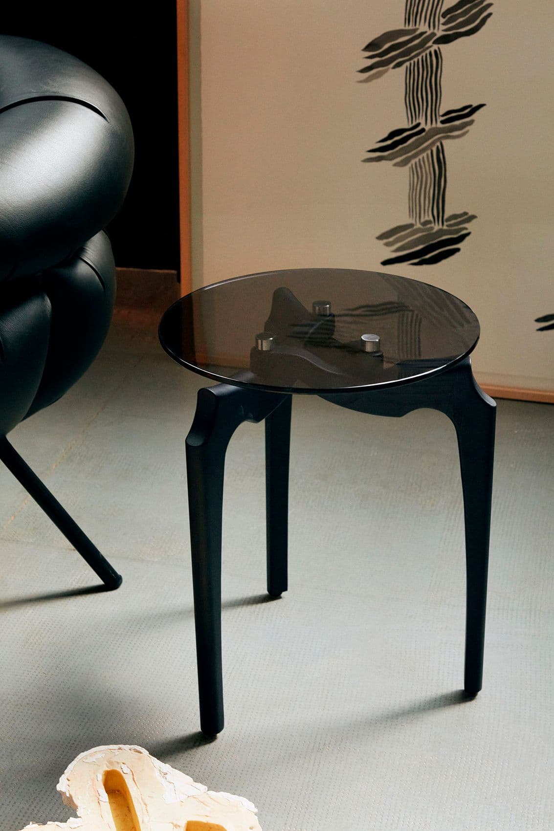 Bd Carlina Side Table Oscar Tusquets Wai Lin Tse 1