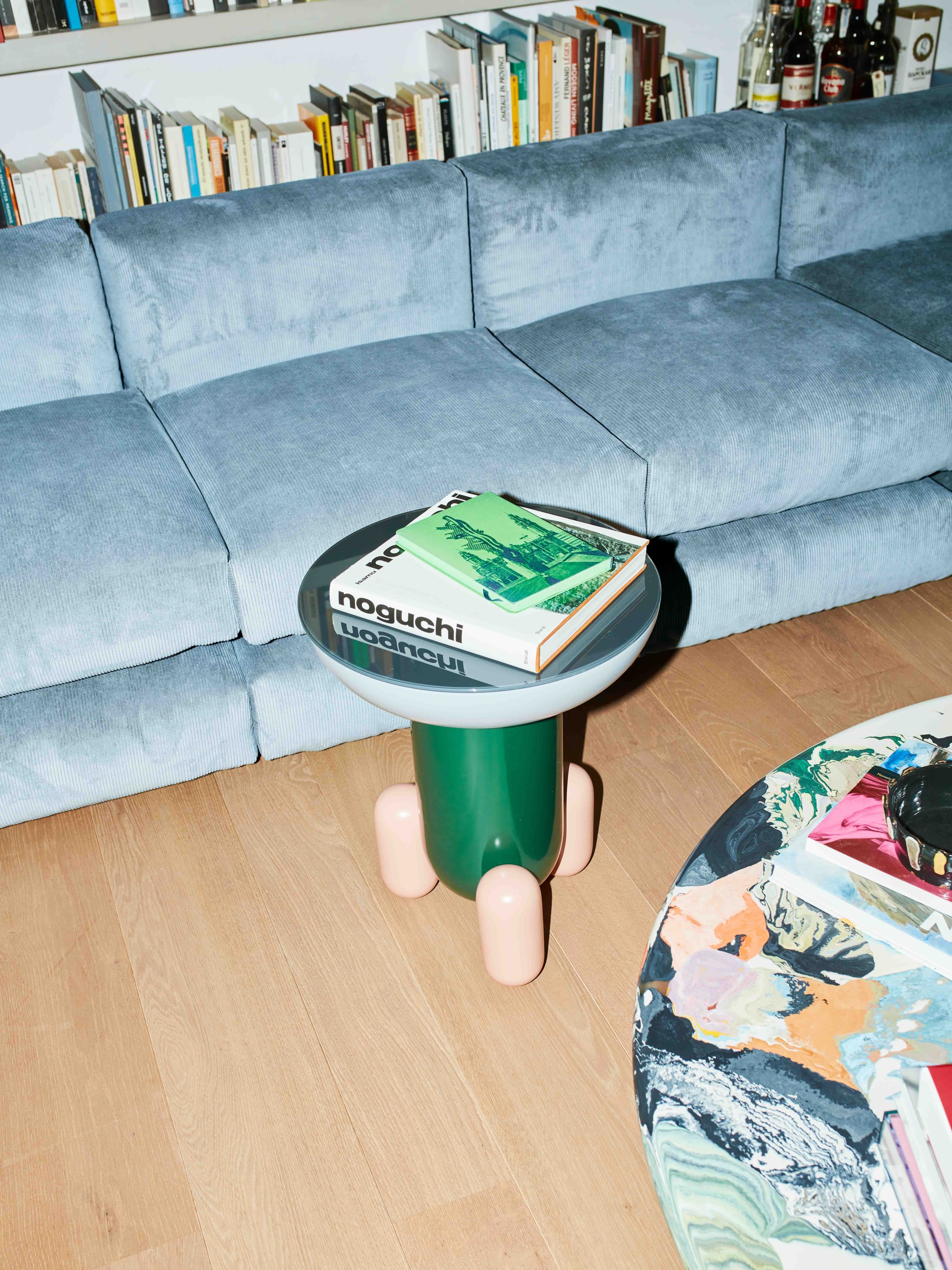 EXPLORER SIDE TABLE 1