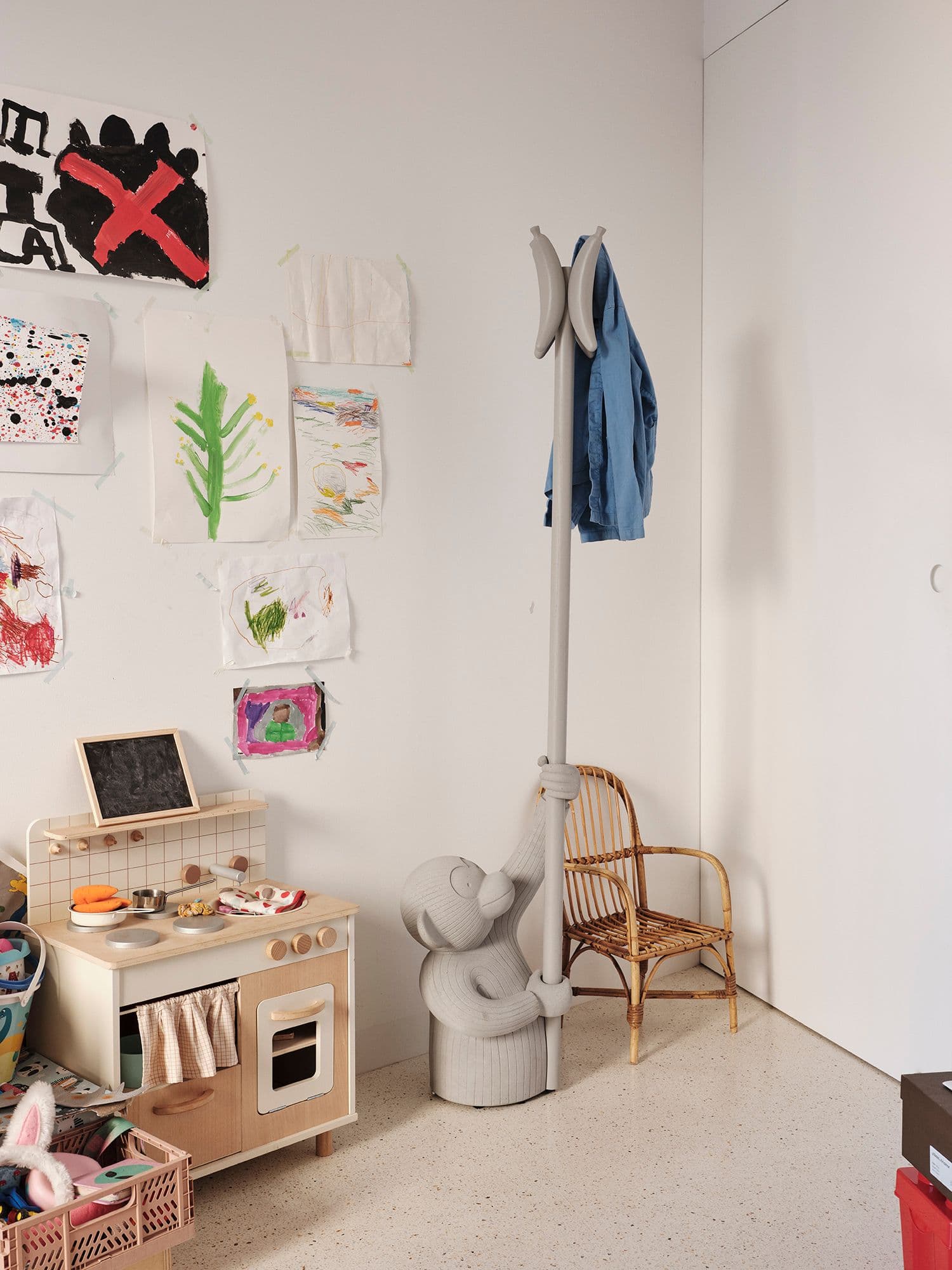Monkey Stand BD | Products | Monkey Coat Stand by Jaime Hayon